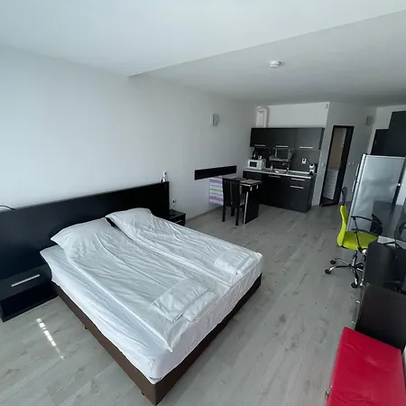 Day Dream Apartment