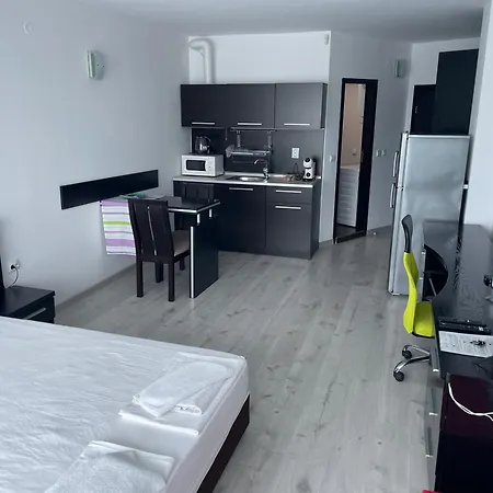 Day Dream Apartment